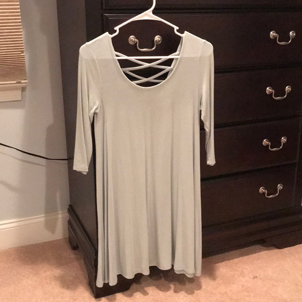 Quarter sleeve dress